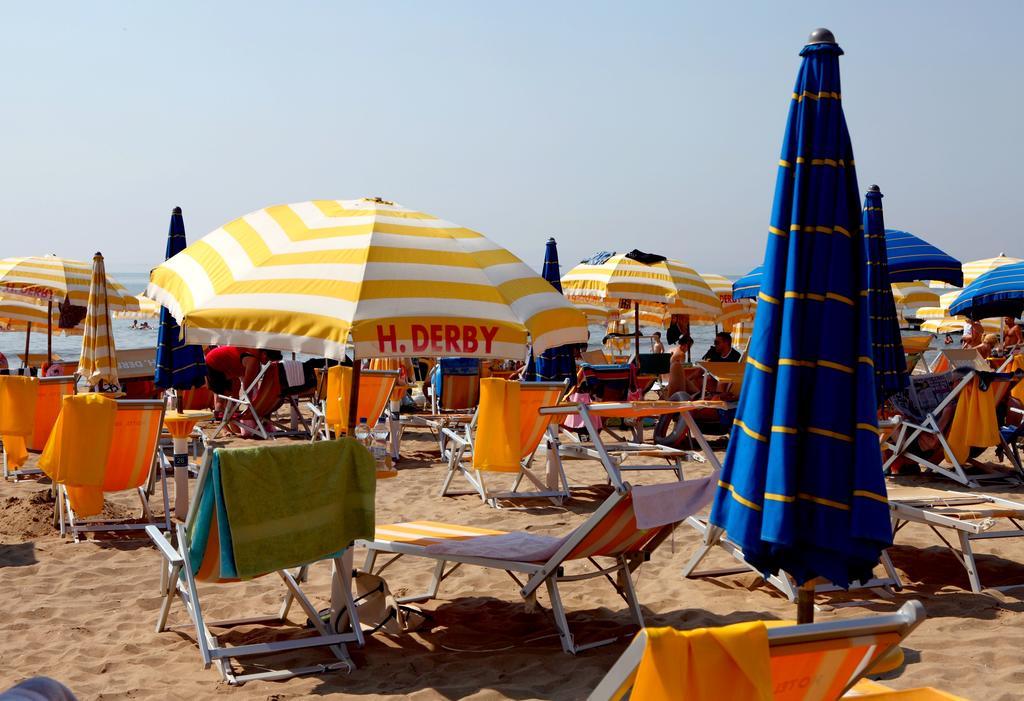 Hotel Derby S Lido di Jesolo Exterior foto